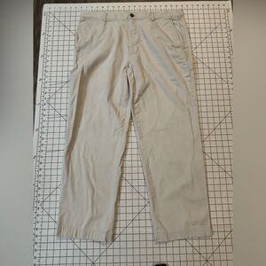 Brooks Brothers 346 Men’s Size 38/30 Beige Clark Chino Dress Pants